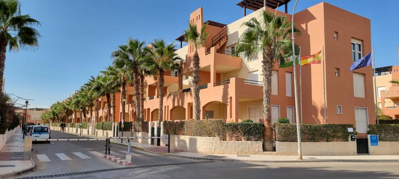 Homes Of Spain, Apartamentos Paraiso De Vera Playa, Ed Tahiti Bajo H, A Pie De La Playa, Vistas Piscina 外观 照片