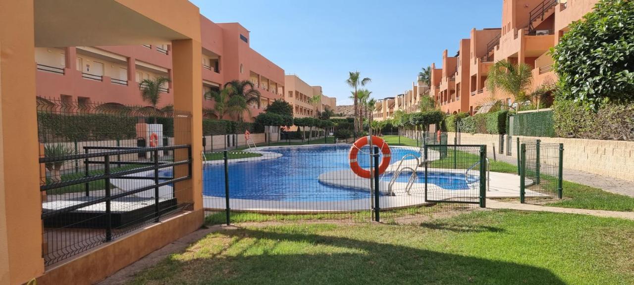 Homes Of Spain, Apartamentos Paraiso De Vera Playa, Ed Tahiti Bajo H, A Pie De La Playa, Vistas Piscina 外观 照片